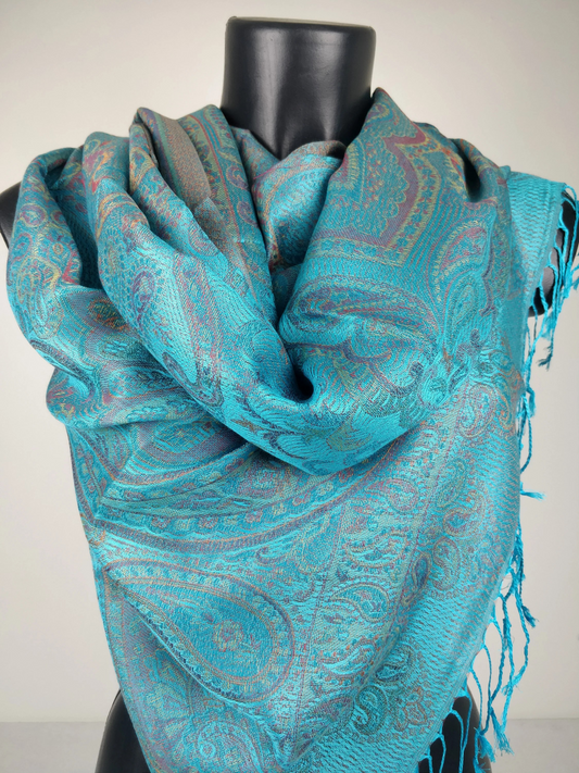 Wende-Mangal-Pashmina aus Modal/Seide. Schal mit blauen Paisleymustern.