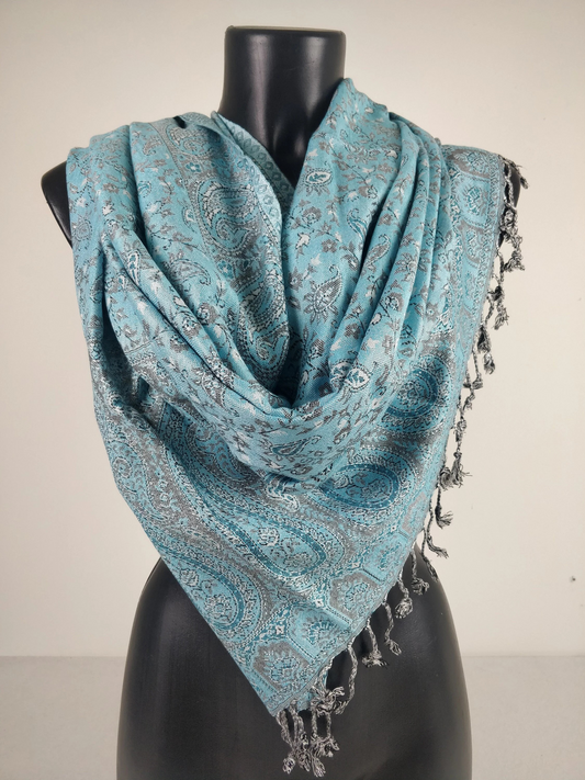 Pashmina Kheril réversible en viscose. Echarpe motifs paisley bleu.