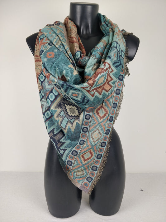 Pashmina Jyoti en viscose multicolore et réversible. Echarpe motif inca, tons turquois et marron.