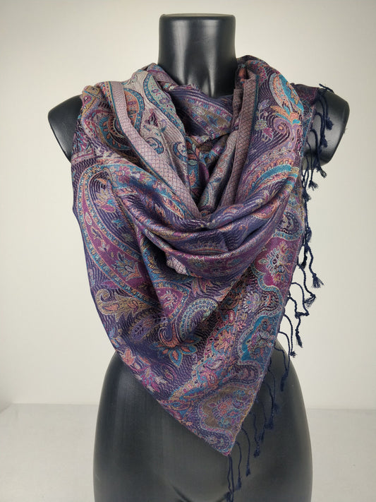 Wende-Mangal-Pashmina aus Modal/Seide. Braunes Paisley-Muster.