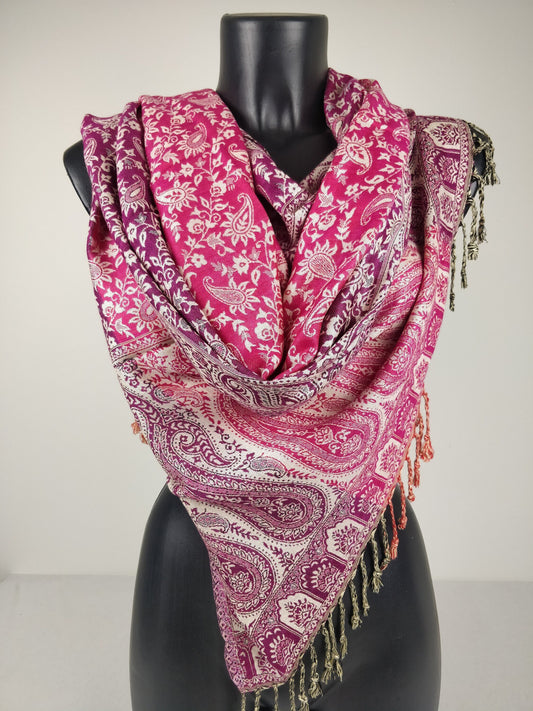 Pashmina réversible Sankya multicolore en viscose. Echarpe motif paisley rose et violet.