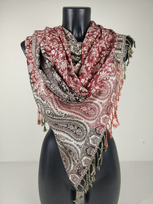 Mehrfarbiger Sankya Wende-Pashmina aus Viskose. Rotes und braunes Paisleymuster.